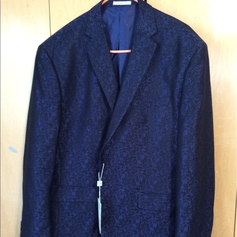 Mans navy blue three-piece suit